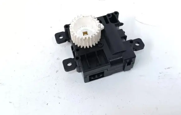 Toyota Prius c Air flap motor/actuator 0638002031PLS