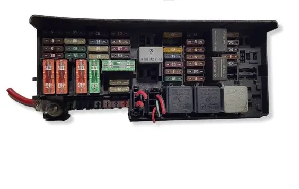 Mercedes-Benz ML W164 Fuse module A1645403372HHH 5072426 1B541320