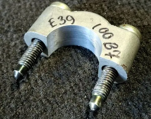 BMW 5 E39 Camshaft holder 