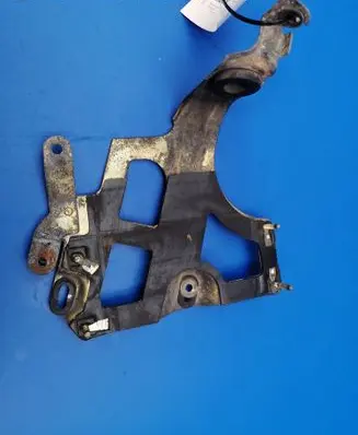 Nissan Note (E11) Engine control unit holder