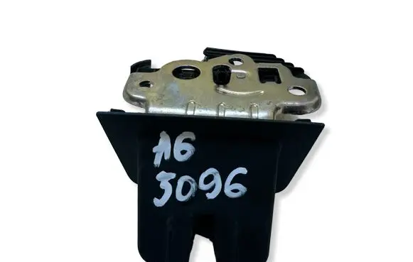 Audi A6 S6 C7 4G Tailgate/trunk/boot lock/catch/latch 8R0827505