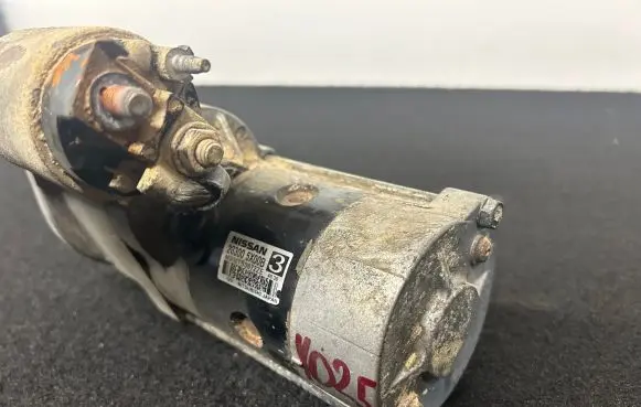 Nissan Navara D40 Starter motor 233005X00B M002TS0672ZE