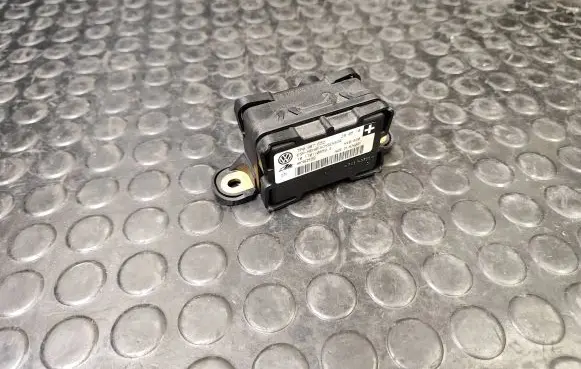 Volkswagen Touareg II ESP acceleration yaw rate sensor 7P0907652