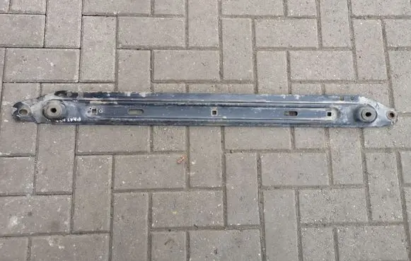 Peugeot Partner Radiator mount bracket D04S18