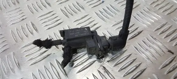 BMW 3 E46 Vacuum valve 72234100