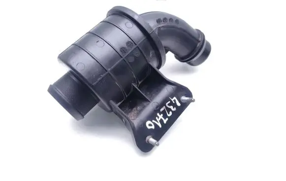 DS Automobiles 9 Intake resonator 9813408180