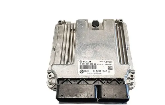 BMW 5 F10 F11 Engine control unit/module 8586540