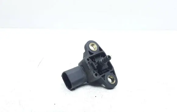 Mercedes-Benz E W212 Air pressure sensor A0071530028 0261230196