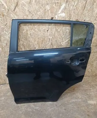 KIA Sportage Rear door