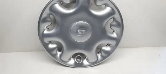 Seat Ibiza II (6k) R13 wheel hub/cap/trim 6K0601147G