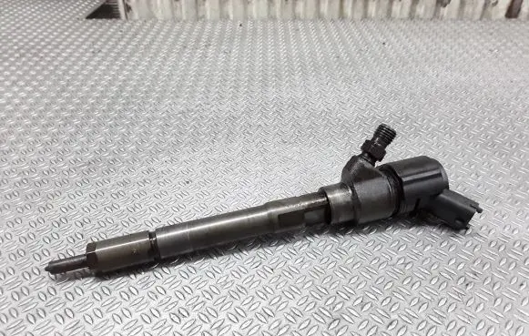 KIA Sportage Fuel injector 0445110258