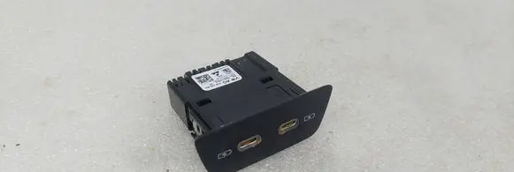Audi Q4 Sportback e-tron USB socket connector 2G6035954