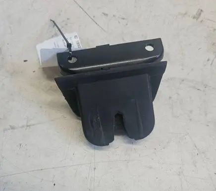 Audi A6 S6 C5 4B Tailgate/trunk/boot lock/catch/latch 4B9827505E