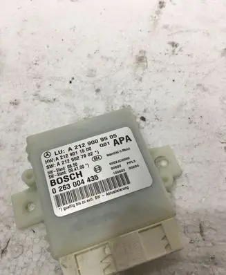 Mercedes-Benz E W212 Parking PDC control unit/module A2129009505