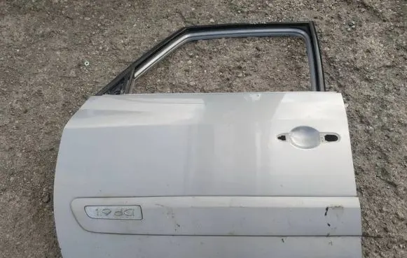 Renault Espace - Grand espace IV Front door pilkos