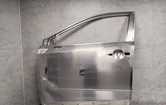 Door (2 Door Coupe)