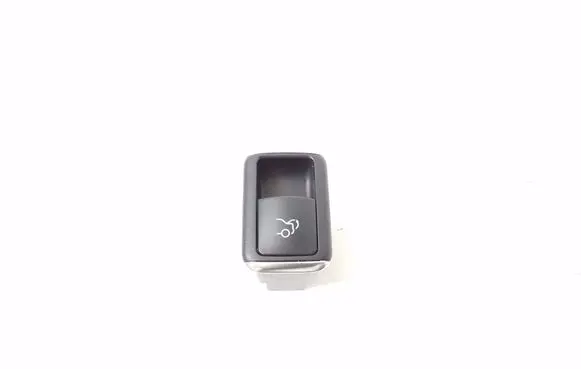Mercedes-Benz E C207 W207 Tailgate opening switch A2079057901