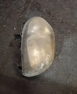 Renault Clio II Headlight/headlamp 14720800