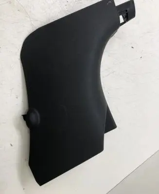 Hyundai i10 Front sill trim cover 85825K7900