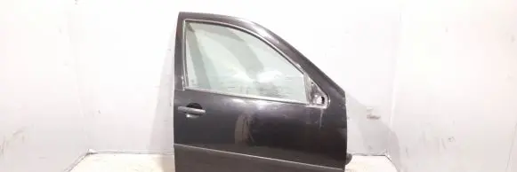 Volkswagen Golf IV Front door 1H4831056 43-007951