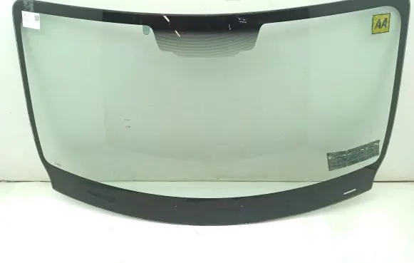 Opel Movano B Front windscreen/windshield window 