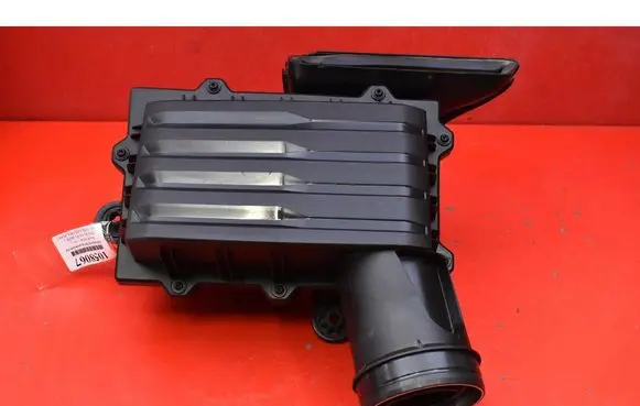 Skoda Fabia Mk1 (6Y) Air filter box 5Q0129620F
