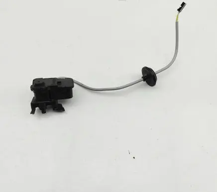 Volkswagen Multivan T7 Fuel tank cap lock 5C6810773J