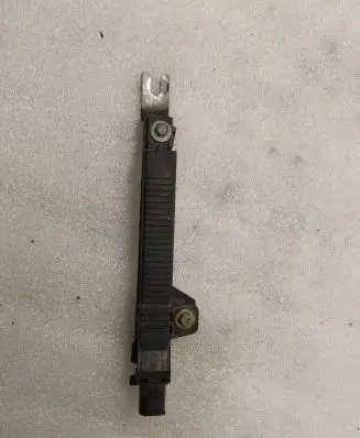 Audi A8 S8 D2 4D Tire pressure sensor 4D0907277 270901