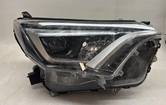 Toyota RAV 4 (XA40) Headlight/headlamp 7444NA HB26N W3049