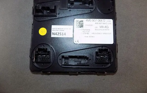 Audi Q7 4M Comfort/convenience module 4M0907064D