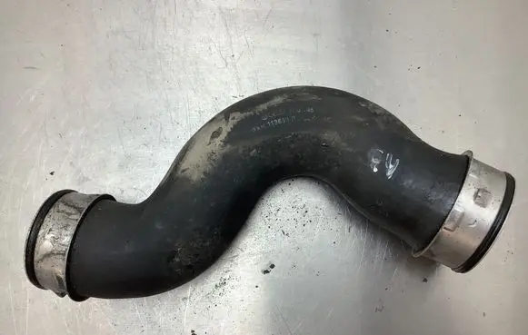 Audi A3 S3 8P Intercooler hose/pipe 3C0145832 113659R