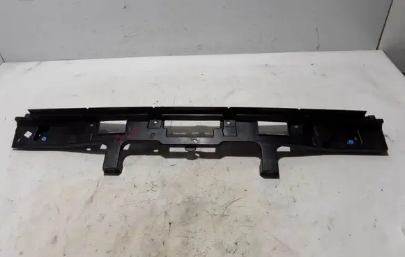 Renault Kangoo III Rear bumper mounting bracket 850423783R
