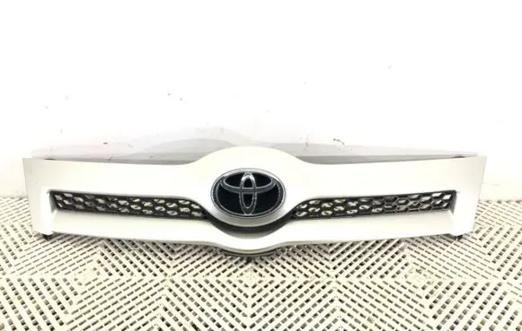 Toyota Corolla E120 E130 Front grill 53117-0F010