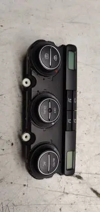 Volkswagen Golf V Climate control unit