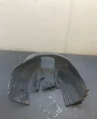 BMW 5 E60 E61 Front wheel arch liner splash guards