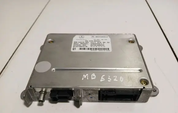 Mercedes-Benz E W211 Bluetooth control unit module A2118700026