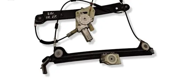 BMW 1 E82 E88 Front door window regulator with motor 6978845