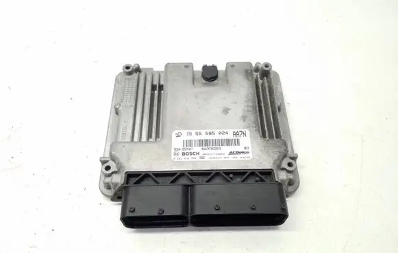 Opel Zafira C Engine control unit/module 55585024 0281018769