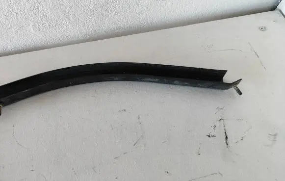 Chrysler Pacifica Sliding door upper top rail 032ac03180405