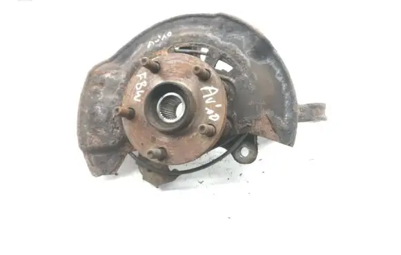 Toyota Avensis T270 Front wheel hub