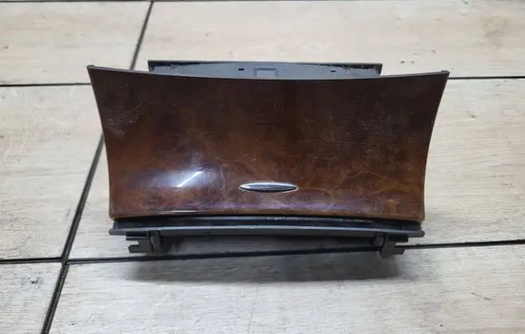 Mercedes-Benz E W211 Car ashtray A2118101330