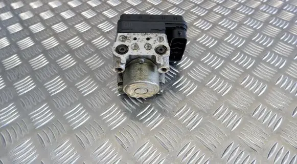 Toyota RAV 4 (XA30) ABS Pump 4451042150 8954142240