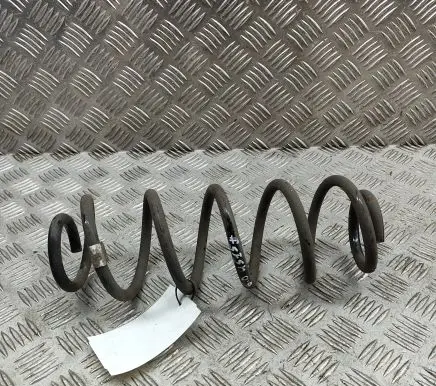 Audi A3 8Y Rear coil spring 5Q0511121