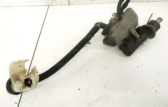 Peugeot 806 Master brake cylinder
