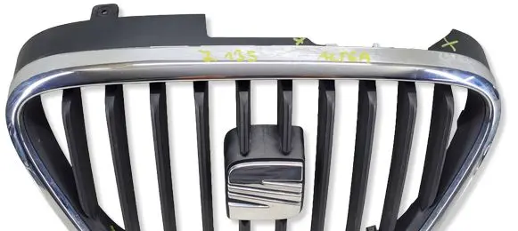 Seat Altea Front grill 5P9853654KOLUMB 5P9853654