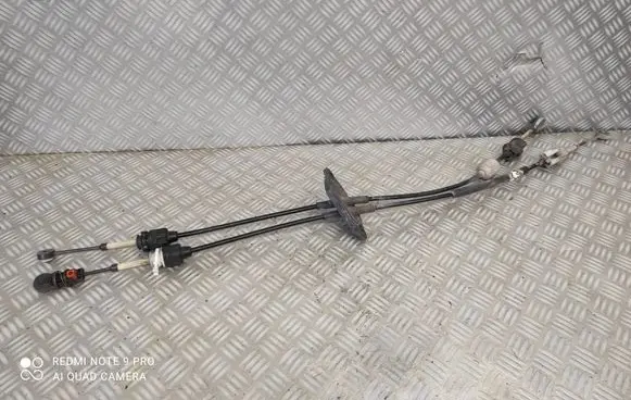 Renault Master III Gear shift cable linkage 349352849R