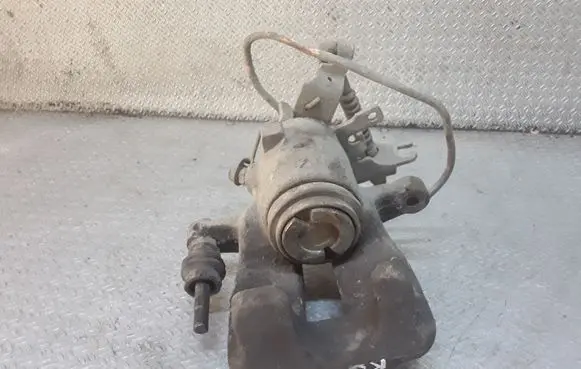 Volkswagen Caddy Rear brake caliper