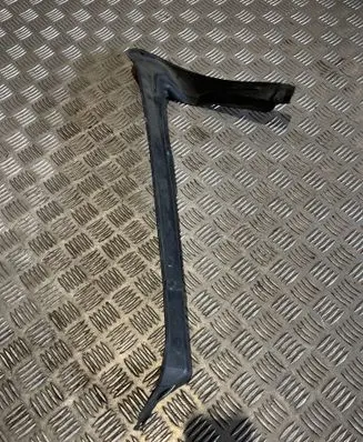 Audi A4 S4 B8 8K Fender end trim 8K0821112A