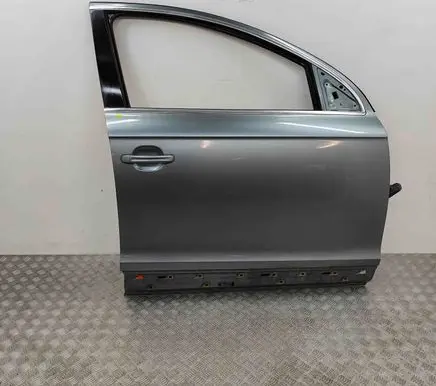 Audi Q7 4L Front door 4L0831312