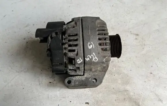Fiat Grande Punto Generator/alternator 46823546